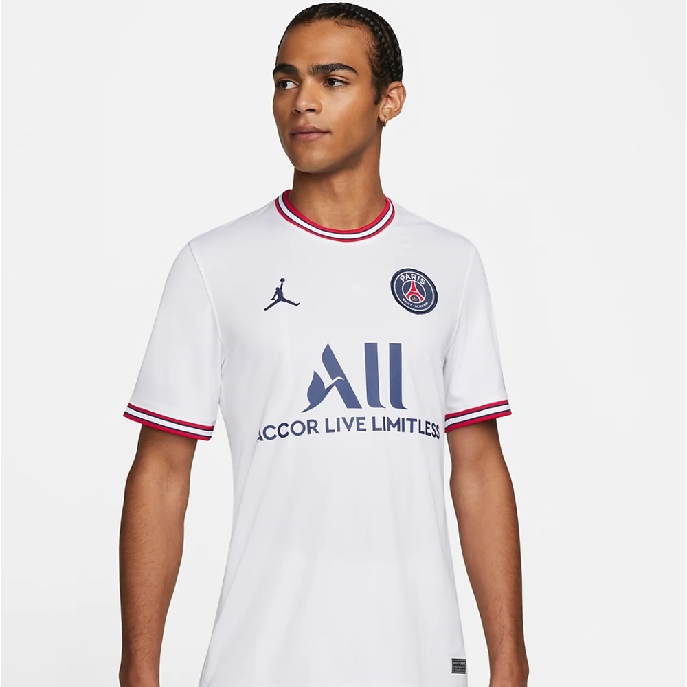 Paris Saint-Germain 2021/2022 Stadium Fourth
Men's Nike Dri-FIT Soccer Jersey
